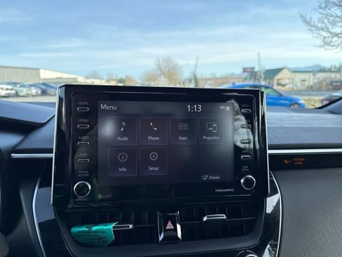 Used 2021 Toyota Corolla SE w/ SE Premium Package image 31