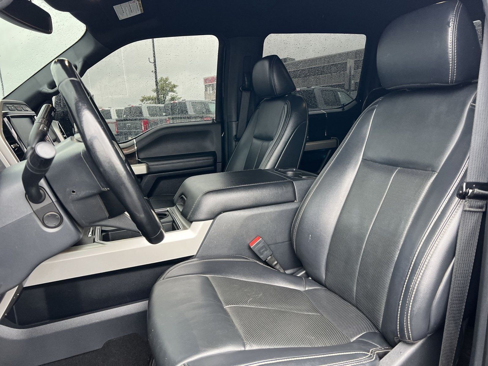 Used 2022 Ford F450 Lariat w/ Lariat Ultimate Package AWD/4WD image 13