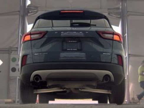 Used 2023 Ford Escape Active AWD/4WD image 7