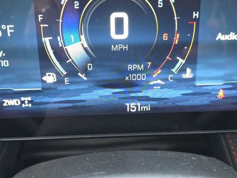 Used 2025 Chevrolet Equinox RS w/ Safety and Technology Package image 29