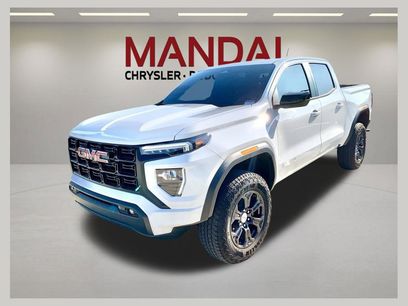Used 2024 GMC Canyon Elevation w/ Convenience Package