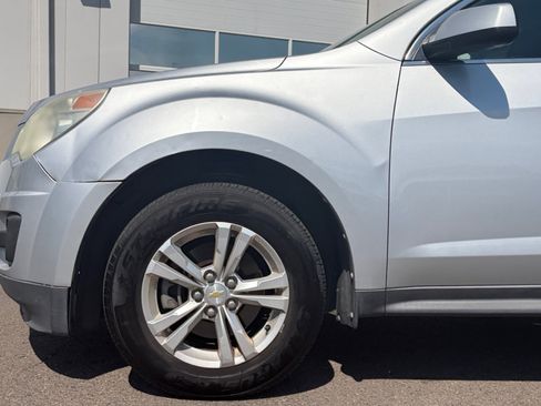 Used 2011 Chevrolet Equinox LT w/ Driver Convenience Package AWD/4WD image 10