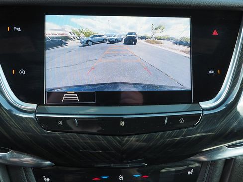 Used 2020 Cadillac XT6 Premium Luxury FWD image 27