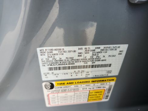 New 2025 Ford Expedition Active AWD/4WD image 26