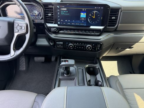 Used 2023 Chevrolet Silverado 1500 ZR2 w/ ZR2 Bison Edition AWD/4WD image 9