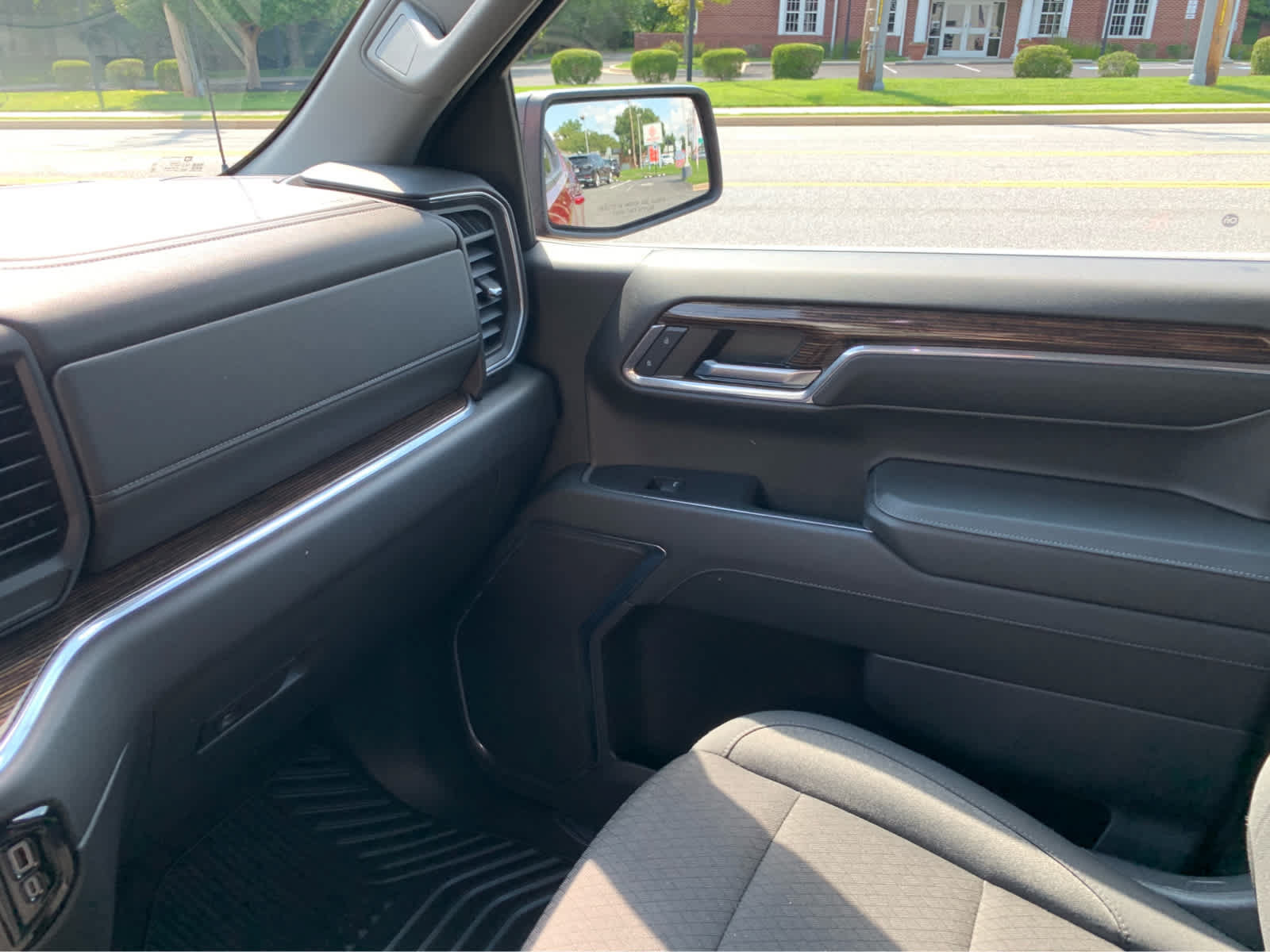 Used 2024 GMC Sierra 1500 Elevation AWD/4WD image 21