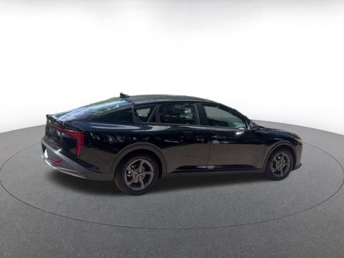 Used 2025 Kia K4 LXS FWD image 15