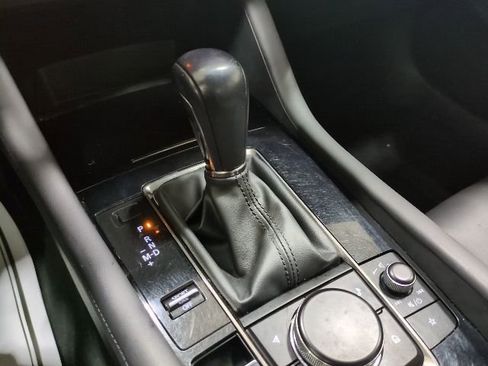 Used 2019 MAZDA MAZDA3 Sedan w/ Preferred Package image 13