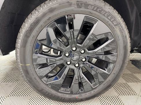 New 2025 Ford Expedition Max Platinum w/ Stealth Appearance Package image 33