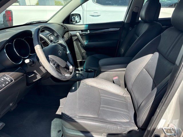 Used 2013 Kia Sorento EX w/ EX V6 Premium Pkg FWD image 9