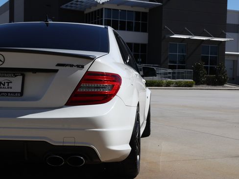 Used 2013 Mercedes-Benz C 63 AMG Sedan image 44