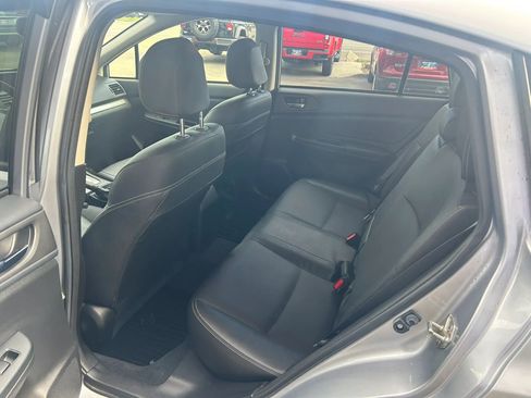 Used 2014 Subaru Crosstrek 2.0i Limited AWD/4WD image 16