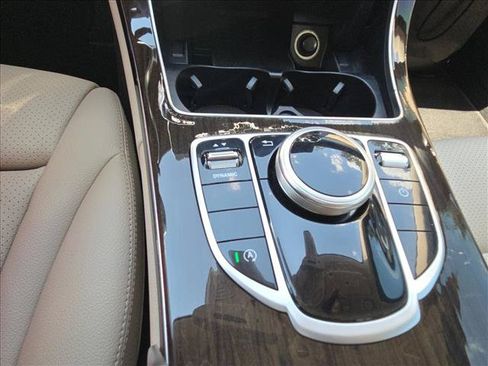 Used 2020 Mercedes-Benz C 300 Sedan image 13