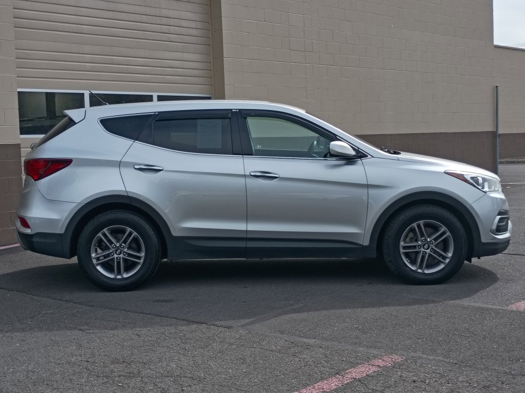Used 2018 Hyundai Santa Fe Sport AWD/4WD image 3