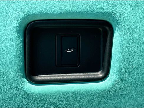 Used 2026 Land Rover Range Rover SE AWD/4WD image 10