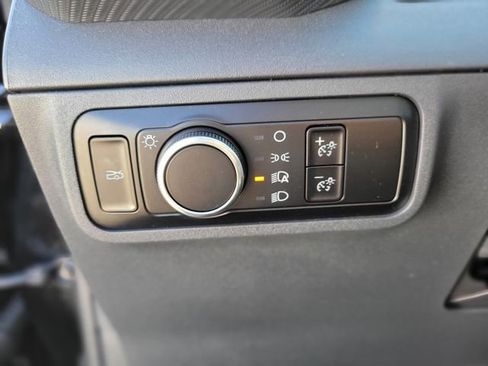 Used 2024 Ford Mustang Coupe image 17