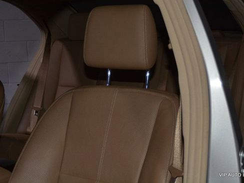 Used 2008 Mercedes-Benz S 550 image 13