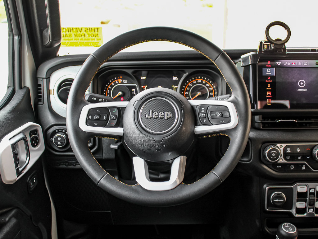 Used 2024 Jeep Gladiator Sport w/ Dual Top Group AWD/4WD image 29