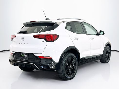 Used 2024 Buick Encore GX Sport Touring AWD/4WD image 9