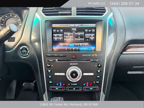 Used 2016 Ford Explorer Platinum AWD/4WD image 23