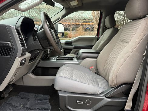 Used 2019 Ford F350 XLT w/ XLT Value Package image 10