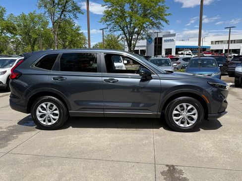 Certified 2025 Honda CR-V LX image 5