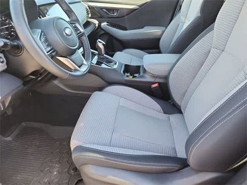 Used 2025 Subaru Outback Premium image 14