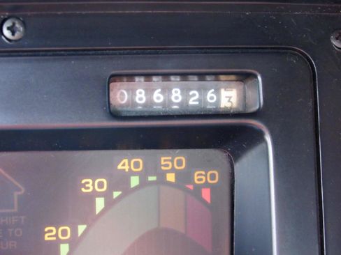 Used 1989 Chevrolet Corvette Coupe RWD image 7