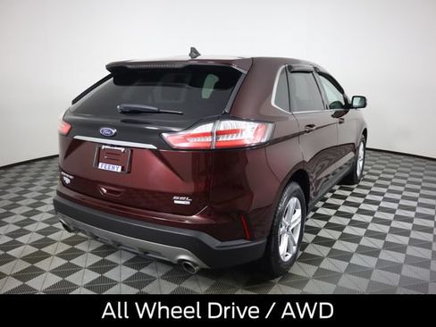 Used 2020 Ford Edge SEL w/ Convenience Package AWD/4WD image 3