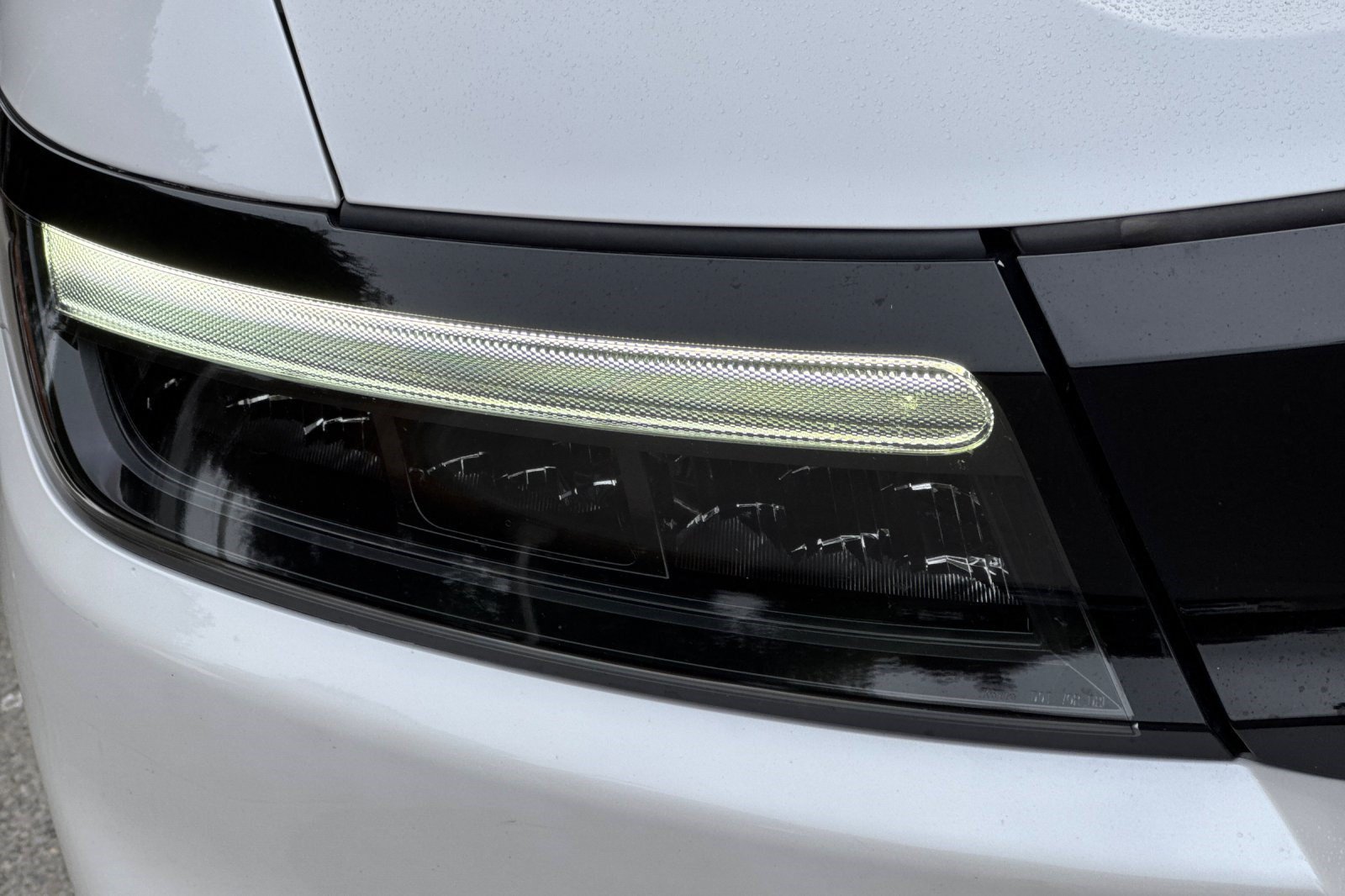 Certified 2024 Honda Prologue Touring image 11