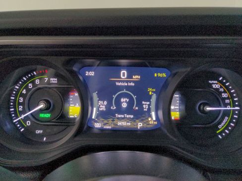 Used 2024 Jeep Wrangler High Altitude image 20