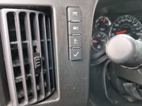 Certified 2023 Chevrolet Express 2500 w/ Driver Convenience Package image 16