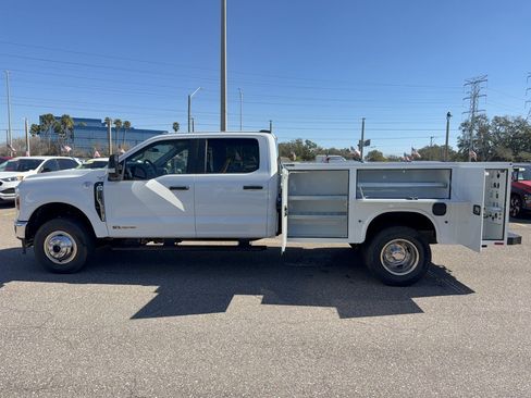 New 2026 Ford F350 XL w/ XL Chrome Package AWD/4WD image 9