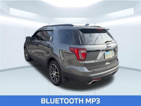 Used 2016 Ford Explorer Sport w/ Equipment Group 401A AWD/4WD image 2