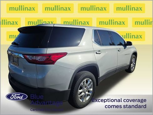 Used 2020 Chevrolet Traverse LS FWD image 3