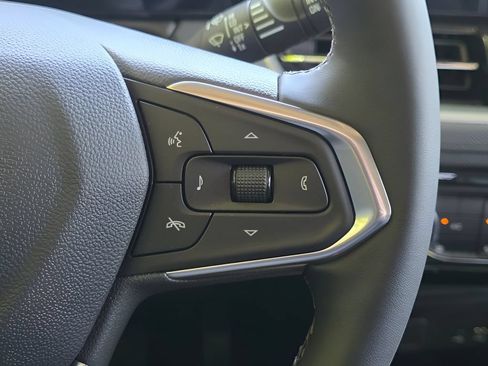 New 2026 Chevrolet TrailBlazer LT w/ LT Cold Weather Package FWD image 17