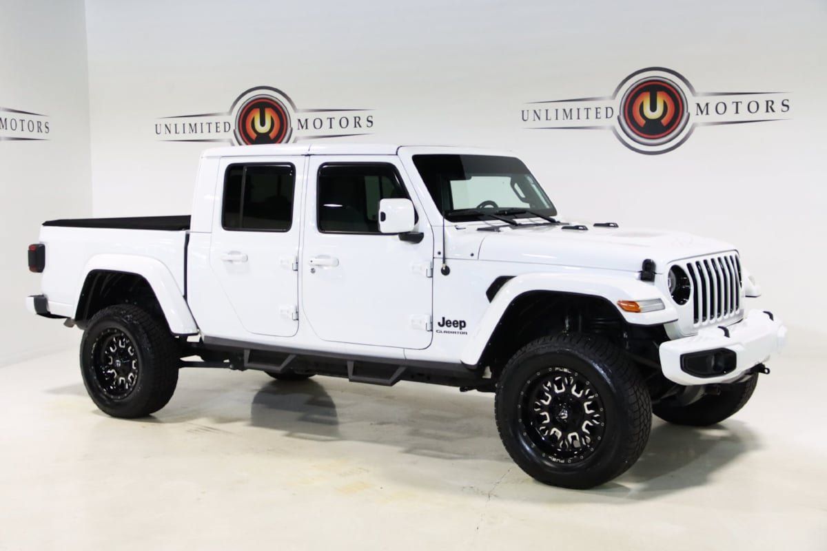 Used 2021 Jeep Gladiator Overland AWD/4WD image 6
