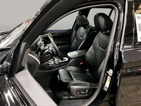 Used 2024 BMW X3 M40i AWD/4WD image 9