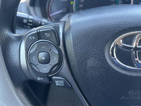 Used 2013 Toyota Venza LE w/ LE Convenience Pkg AWD/4WD image 19
