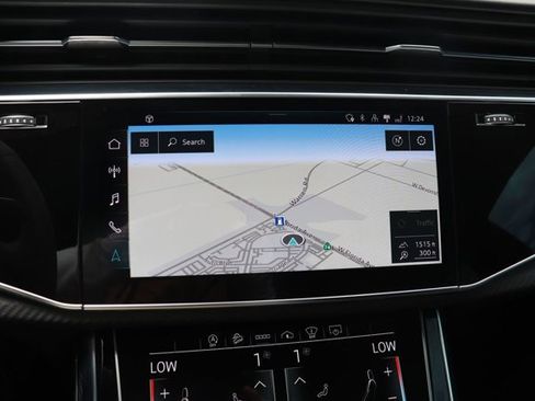 Used 2022 Audi RS Q8 AWD/4WD image 16