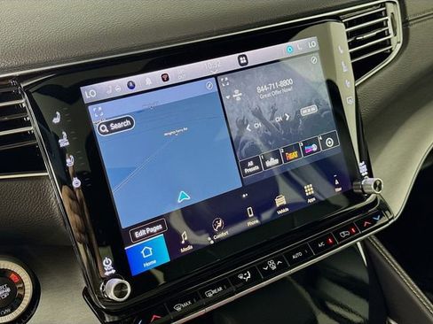 New 2026 Jeep Grand Wagoneer 4WD image 18