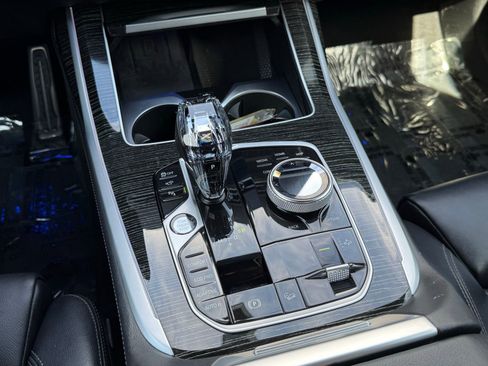 Certified 2022 BMW X7 xDrive40i w/ M Sport Package image 30