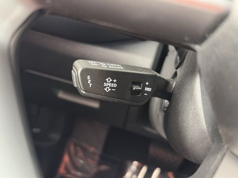 Certified 2025 Audi Q5 Premium Plus AWD/4WD image 35