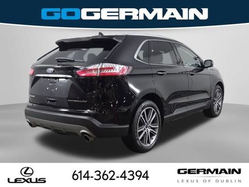 Used 2019 Ford Edge Titanium w/ Cold Weather Package image 9