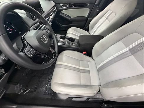 Certified 2025 Honda Civic Sport image 10