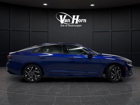 Used 2025 Kia K5 EX image 2