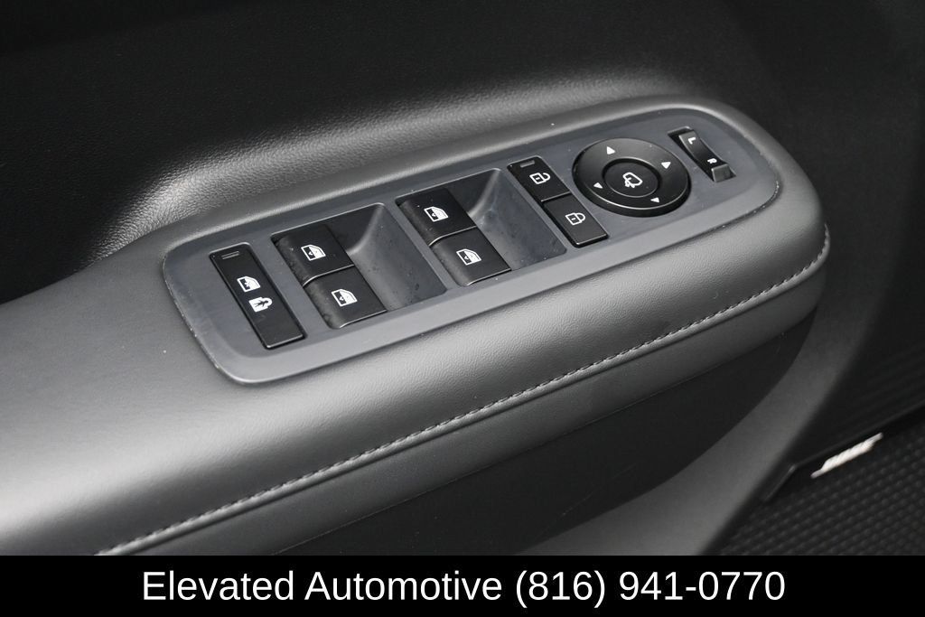 Used 2025 Hyundai Santa Fe Calligraphy AWD/4WD image 20