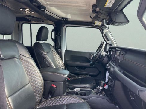 Certified 2021 Jeep Wrangler Unlimited Sahara AWD/4WD image 30