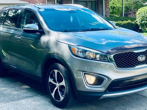 Used 2016 Kia Sorento EX w/ EX Premium Package FWD image 11