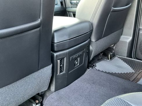 Used 2017 RAM 1500 Sport RWD image 27